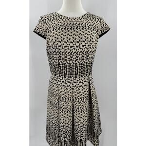 Sandra Darren Gold Black Metallic Dress Cap Sleeve Pleated Knee Length 12 L